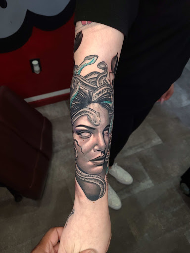 Explore tattoo ideas for mother of twins, creative tattoo ideas in Albuquerque, available at Urban Inkology Tattoo Studio (Coors)