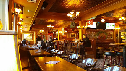 Winston's English Pub & Grill