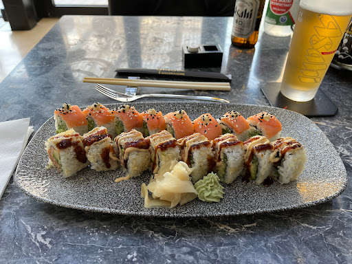 Ginger Sushi Bar & Lounge