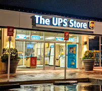 The UPS Store - Photo 4 - Car repair in Newport Beach, CA, Costa Mesa