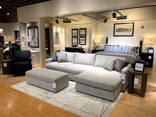 Furniture Store «Bassett Home Furnishings», reviews and photos, 1551 Carl D. Silver Parkway, Fredericksburg, VA 22401, USA