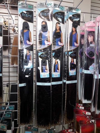 Beauty Supply Store «Gold 7 Beauty Supply (Oak Cliff)», reviews and photos, 4344 S Hampton Rd, Dallas, TX 75232, USA