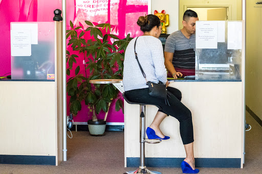 Cell Phone Store «Phone Repair - Intouch Wireless», reviews and photos, 2150 S Texas 6 #160, Houston, TX 77077, USA