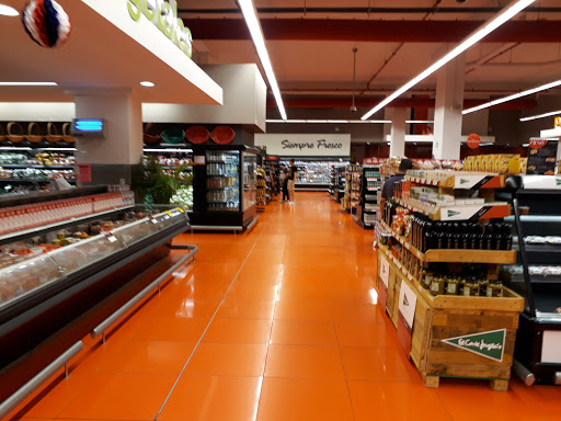 Supermercado Rey | Paseo Albrook