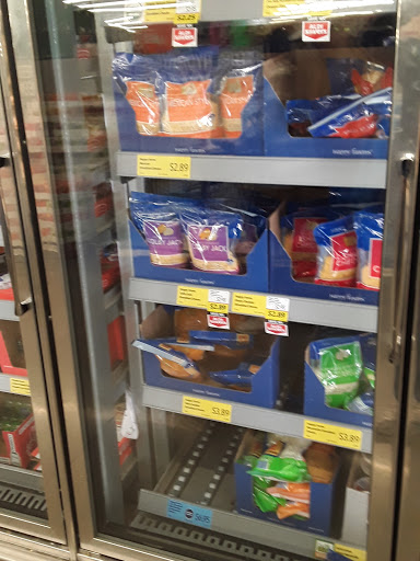 Supermarket «ALDI», reviews and photos, 7905 Golf Rd, Morton Grove, IL 60053, USA