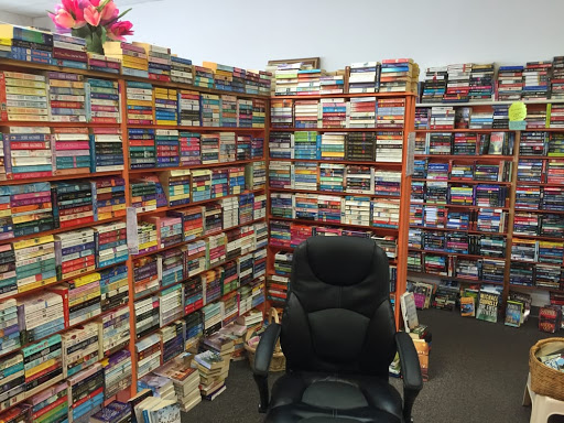 Used Book Store «Barritts Books», reviews and photos, 750 Independence Blvd, Virginia Beach, VA 23455, USA