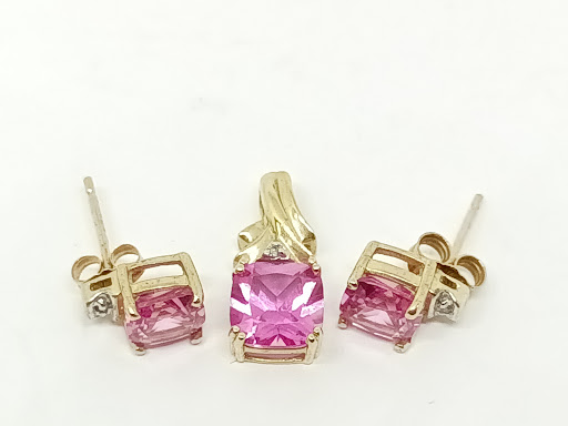 Jewelry Store «Jewelry & Coin Mart», reviews and photos, 757 W Golf Rd, Schaumburg, IL 60194, USA