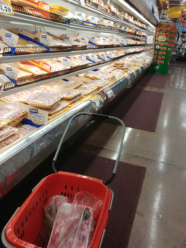 Grocery Store «C-Town Supermarkets», reviews and photos, 160 Colony St, Meriden, CT 06451, USA