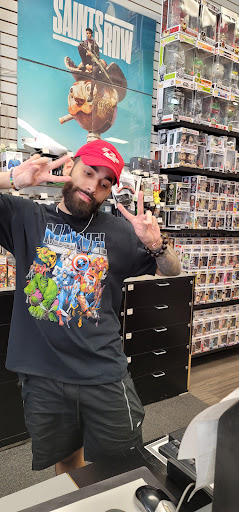 Video Game Store «GameStop», reviews and photos, 3 Xavier Dr, Yonkers, NY 10704, USA