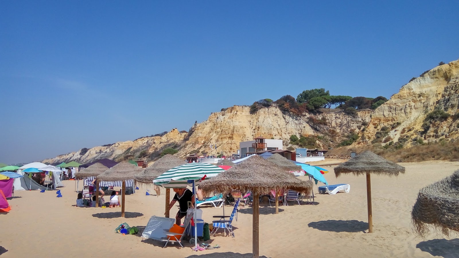 Φωτογραφία του Playa de Rompeculos με επίπεδο καθαριότητας πολύ καθαρό