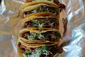 Tacos El Niño image