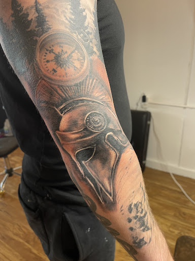 Explore aunty tattoo ideas, creative tattoo ideas in Federal Way, available at Crimson Heart Studio