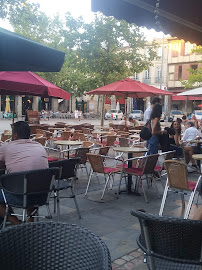 Atmosphère du Restaurant Hôtel Des Arcades à Limoux - n°8