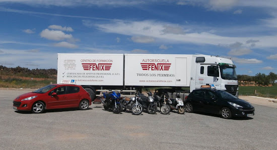 Autoescuela Fenix - Cursos intensivos para todo tipo de carnets en Villarrobledo Av. de los Reyes Católicos, 43, 02600 Villarrobledo, Albacete, España