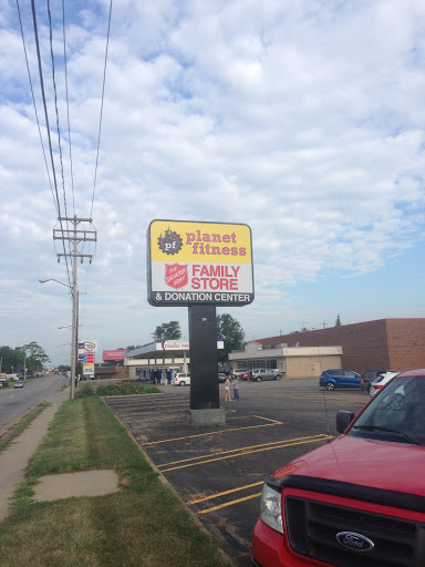 Non-Profit Organization «The Salvation Army Family Store & Donation Center», reviews and photos