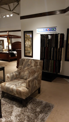 Furniture Store «Rooms To Go Furniture Store - Altamonte Springs», reviews and photos, 464 FL-436, Altamonte Springs, FL 32714, USA