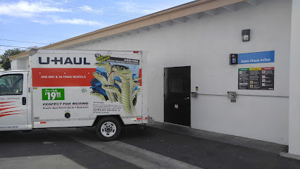 U-Haul Moving & Storage at Anaheim Blvd