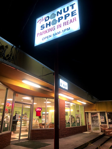 Donut Shop «Donut Shoppe», reviews and photos, 1535 University Blvd N, Jacksonville, FL 32211, USA