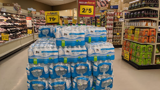 Grocery Store «Food Lion», reviews and photos, 5901 E Oak Island Dr, Oak Island, NC 28465, USA