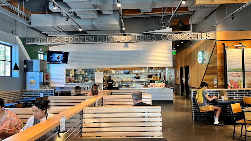 Shopping Mall «The Promenade at Westlake», reviews and photos, 100 Promenade Way, Thousand Oaks, CA 91362, USA