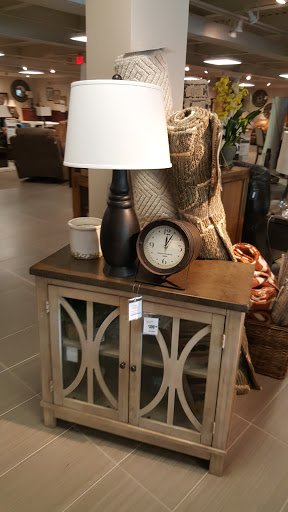 Furniture Store «Ashley HomeStore», reviews and photos, 2350 Central Park Ave, Yonkers, NY 10710, USA