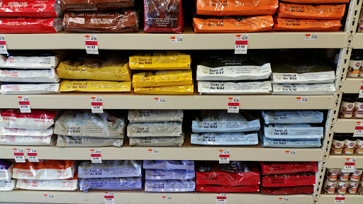 Pet Supply Store «Pet Supplies Plus», reviews and photos, 29402 Woodward Ave, Royal Oak, MI 48073, USA