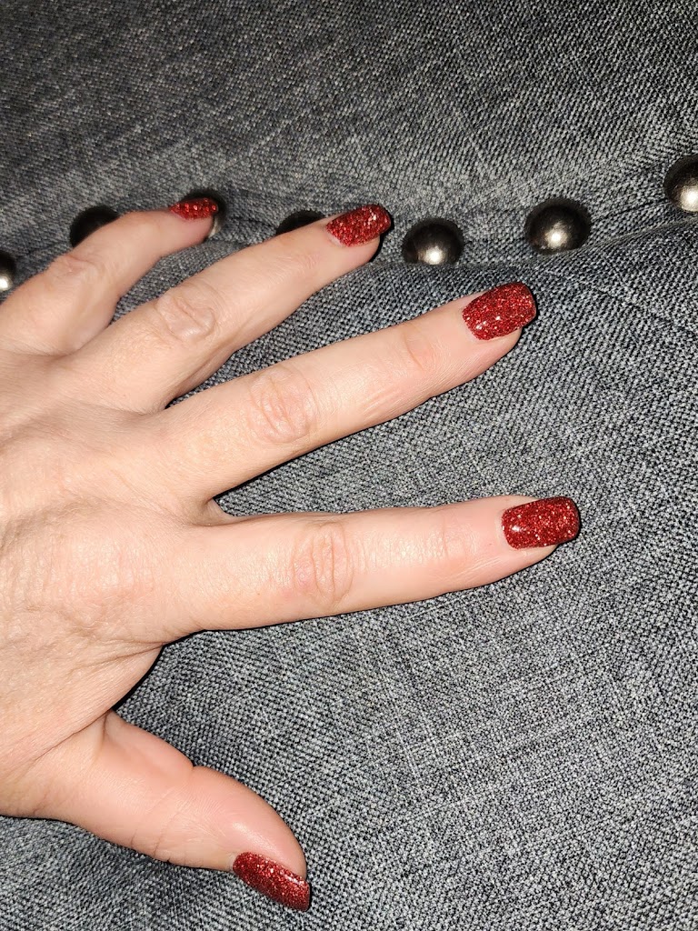 The Nail Lounge And and Spa 06239