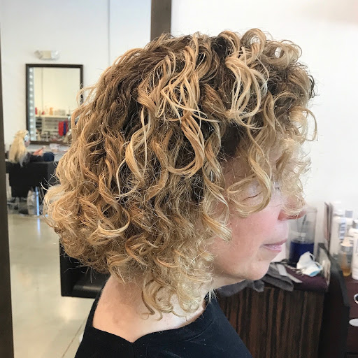 Beauty Salon «Zuka Beauty Lounge», reviews and photos, 15400 Biscayne Blvd, Aventura, FL 33160, USA