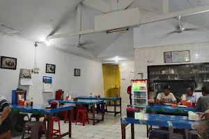 Pondok Soto Betawi Ci Melie image