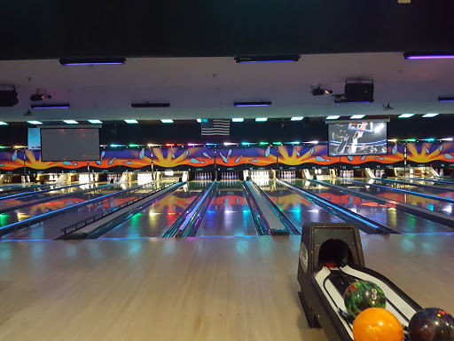 Bowling Alley «AMF Lincoln Lanes», reviews and photos, 3485 Lake Michigan Dr NW, Grand Rapids, MI 49534, USA