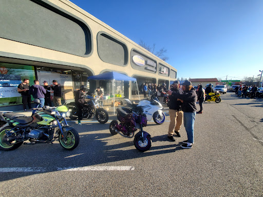 Motorcycle Parts Store «Cycle Gear», reviews and photos, 2052 Lincoln Hwy, Edison, NJ 08817, USA
