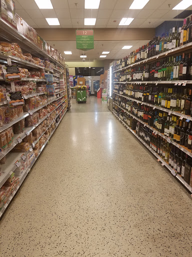 Supermarket «Publix Super Market at Country Club Plaza», reviews and photos, 18496 NW 67th Ave, Hialeah, FL 33015, USA