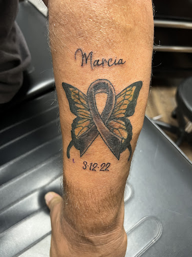 Tattoo Shop «Sacred Art Tattoos», reviews and photos, 897 W McClain Ave, Scottsburg, IN 47170, USA