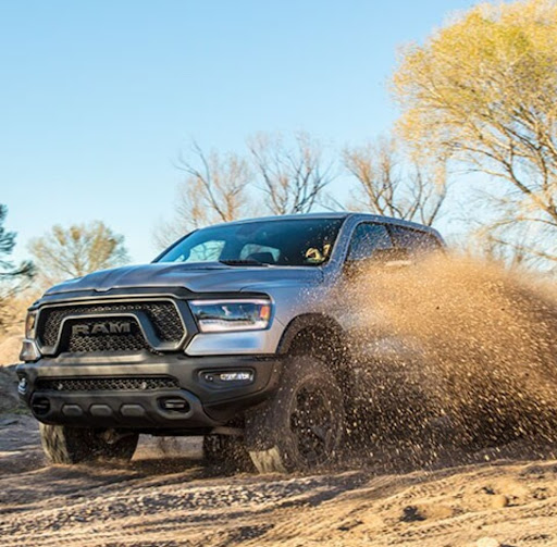 Car Dealer «Kasper Chrysler Dodge Jeep», reviews and photos, 2206 Cleveland Rd W, Sandusky, OH 44870, USA