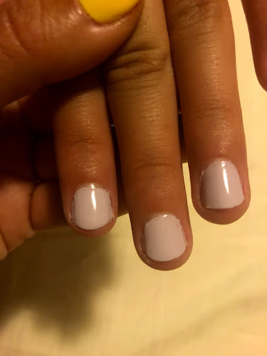 Opinii despre Skandalo Hair Studio - SPA Unisex - Villa Club în Guayaquil - Spa