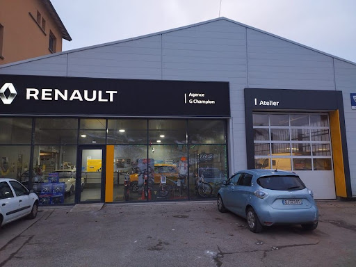 Photo 1 - GARAGE CHAMPION