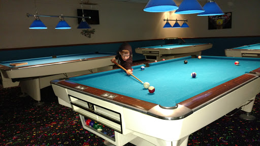 Bowling Alley «Lucky Strike Lanes Inc», reviews and photos, 185 Stafford Rd, Mansfield Center, CT 06250, USA