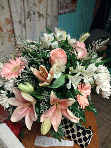 Florist «Valentin Occasions», reviews and photos, 1221 Powdersville Rd, Easley, SC 29642, USA