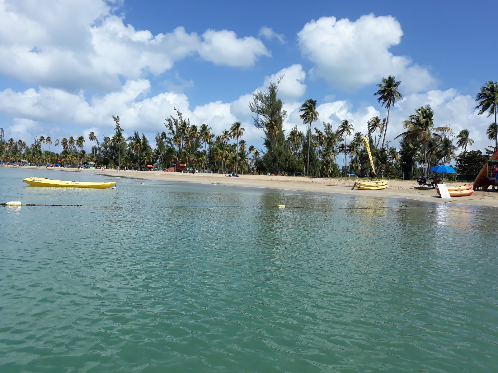 Photo de Playa Fortuna avec un niveau de propreté de partiellement propre
