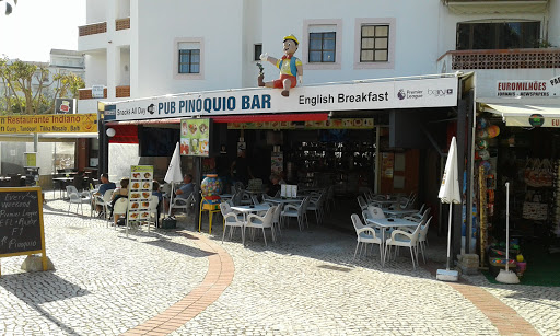 Pinoquio Bar no Olhos de Água, Faro