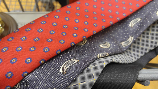 Thrift Store «Amvets Thrift Center», reviews and photos, 400 W Jefferson Rd, Rochester, NY 14623, USA