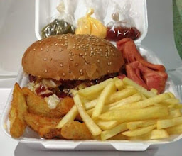 Loncheria D. Camila photo