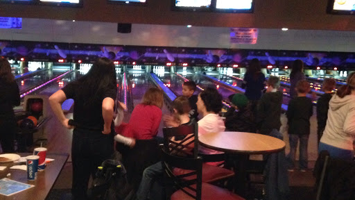 Bowling Alley «Howell Bowl-E-Drome», reviews and photos, 907 E Grand River Ave, Howell, MI 48843, USA