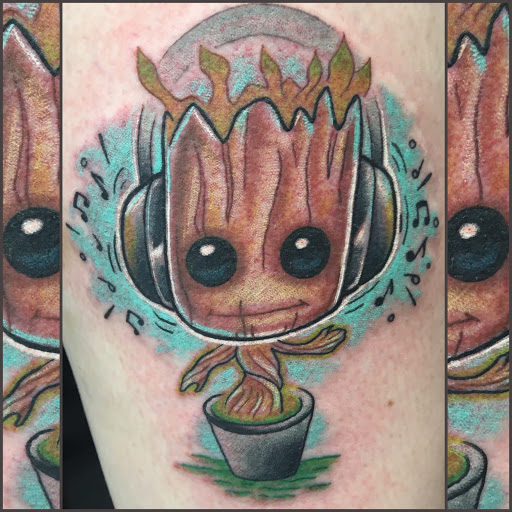 Body Piercing Shop «Wasted Youth Tattoo & PMA Piercing», reviews and photos, 1335 Lakeside Dr #1, Romeoville, IL 60446, USA