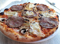 Pizza du Restaurant Pizzeria des Arcades à Carentan-les-Marais - n°10