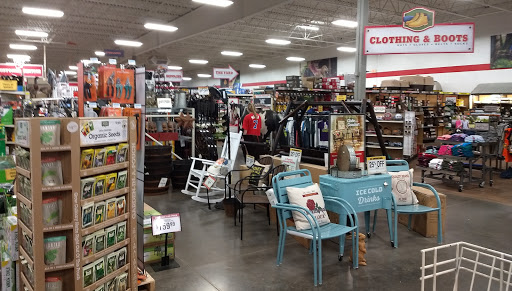 Home Improvement Store «Tractor Supply Co.», reviews and photos, 9273 Cafferty Ct, Inver Grove Heights, MN 55076, USA