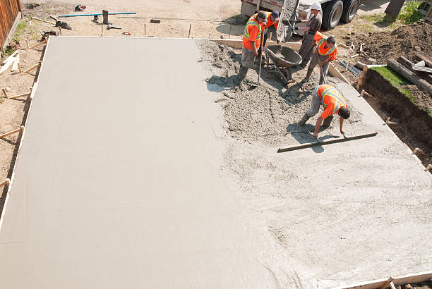 1st Concrete Contractor: Residential & Commercial Installation Service