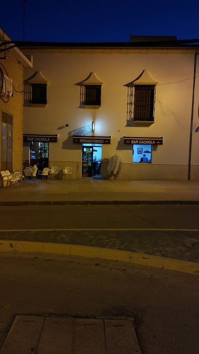Bar Cachola - C. Marinaleda, 1A, 41640 Osuna, Sevilla, Spain