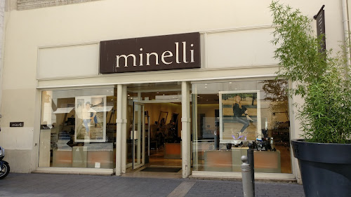 Minelli à Marseille