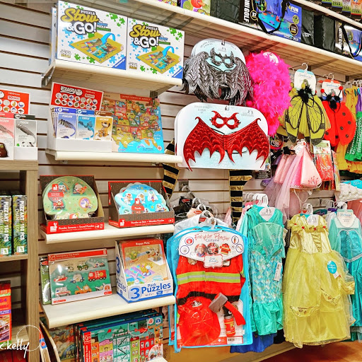 Toy Store «Kazoodles», reviews and photos, 13503 SE Mill Plain Blvd B-3, Vancouver, WA 98684, USA